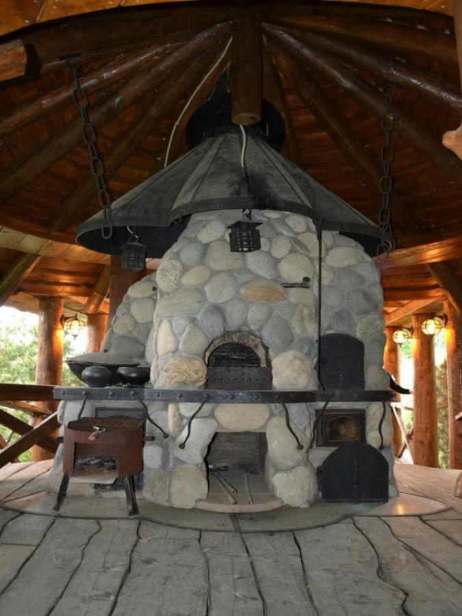 �e���� ��� - c�po��e��c��� � pe���� �e�e� o� �a��ep� c 16-�e���� c�a�e�